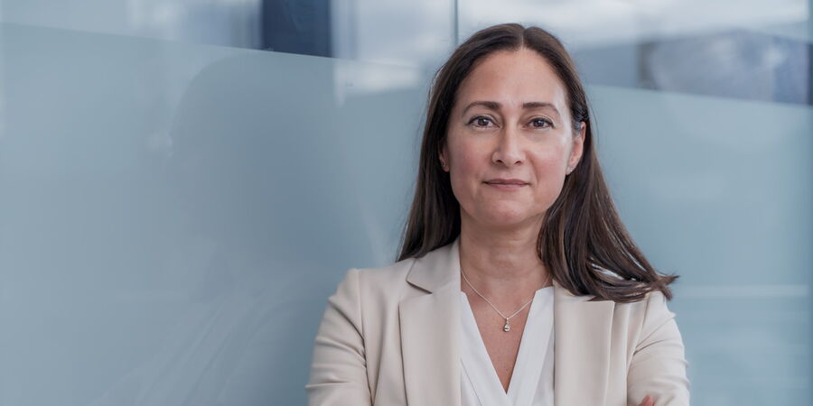 Portrait Irem Jung, Fachanwältin für Medizin- und Versicherungsrecht